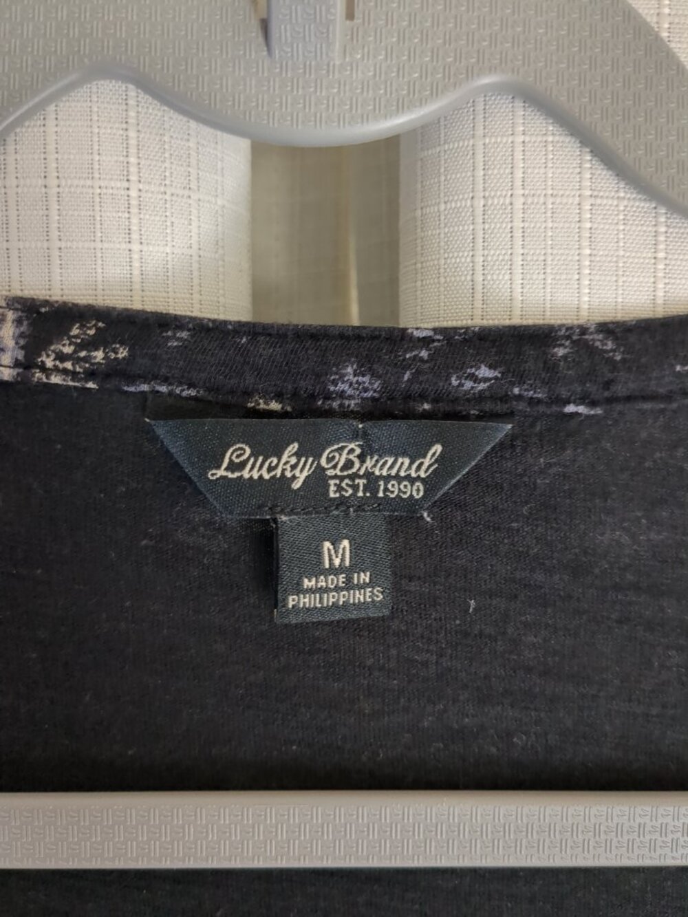 Med Long Sleeve Lucky Brand Tunic / Top - Picture 5 of 11